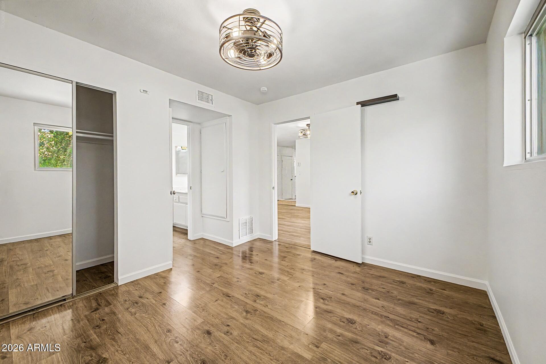 5525 East Thomas Road, Unit R13 Phoenix, AZ 85018 - Photo 16 of 30 23-Thomas