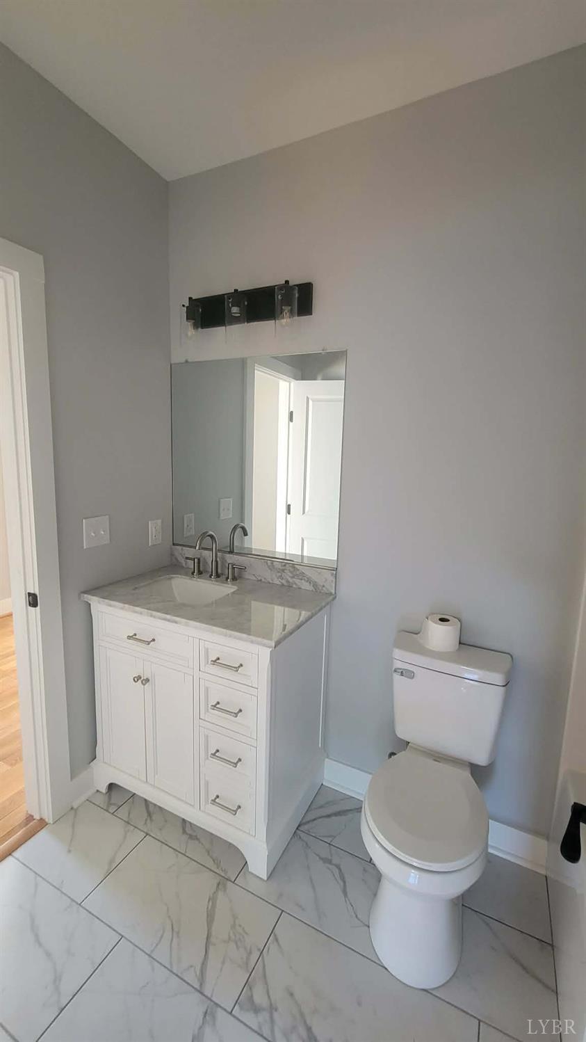 6228 Charlemont Road Goode, VA 24556 - Photo 11 of 47 Gallery Image 11