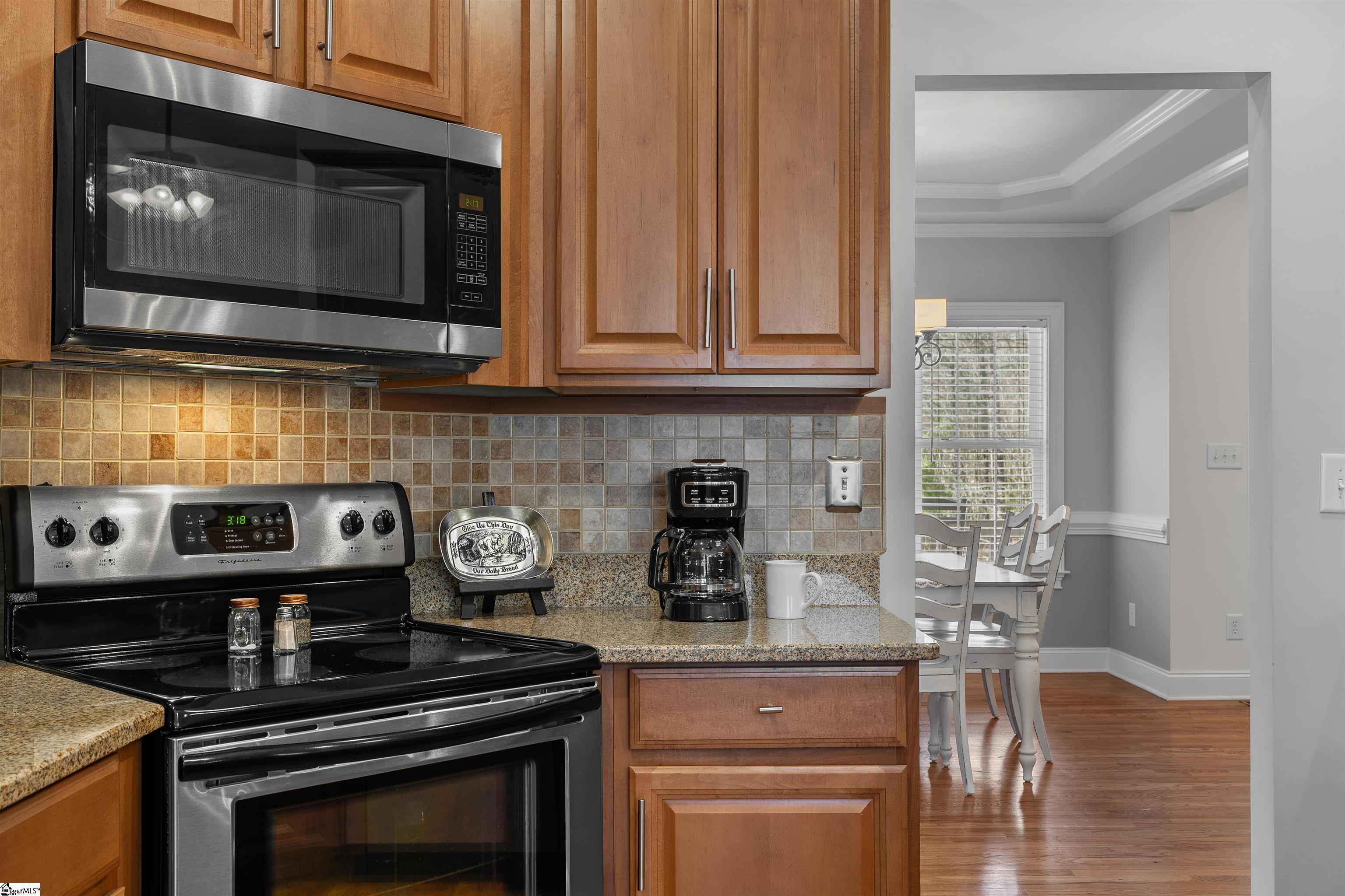 402 Arbor Way Seneca, SC 29672 - Photo 13 of 50