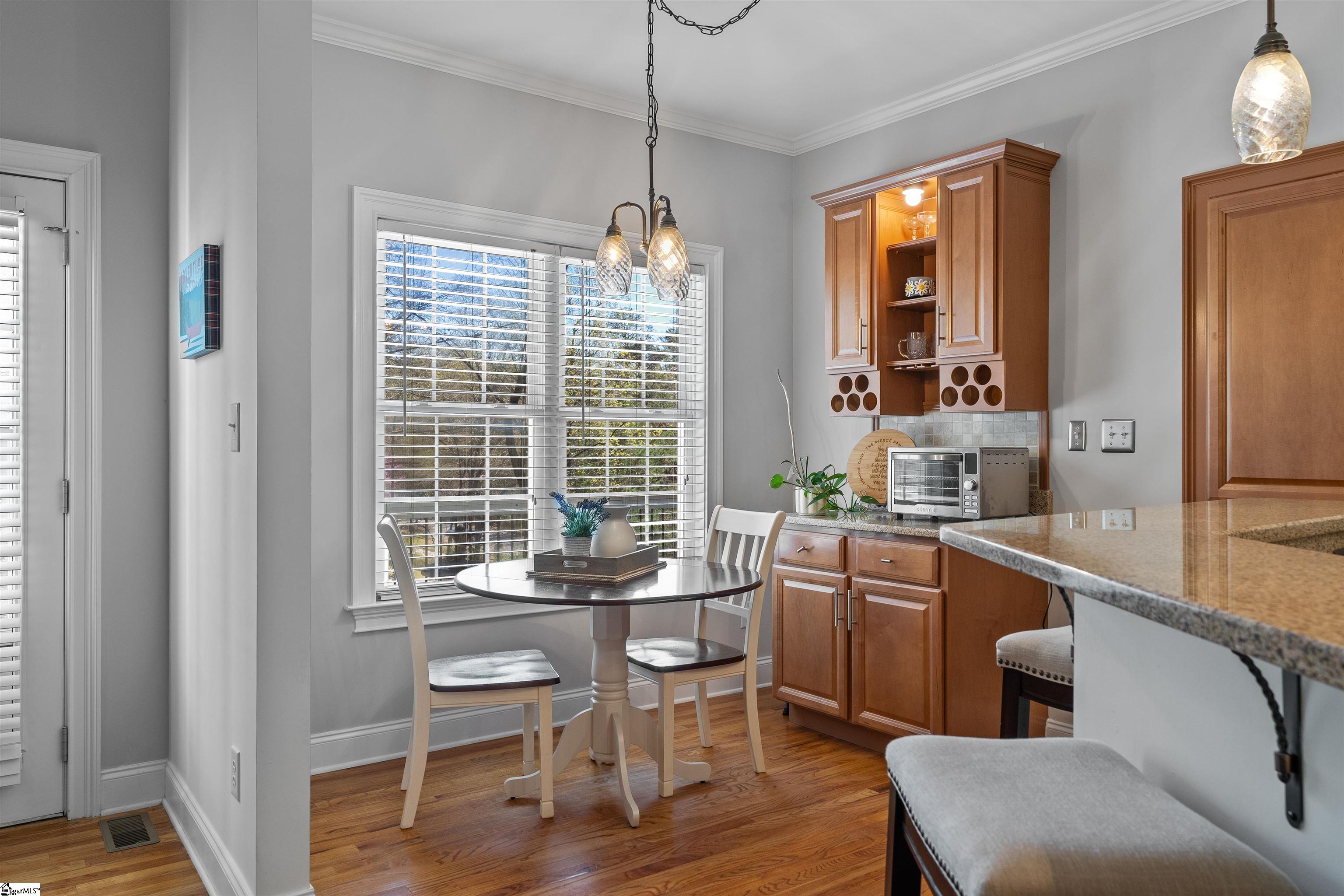 402 Arbor Way Seneca, SC 29672 - Photo 14 of 50