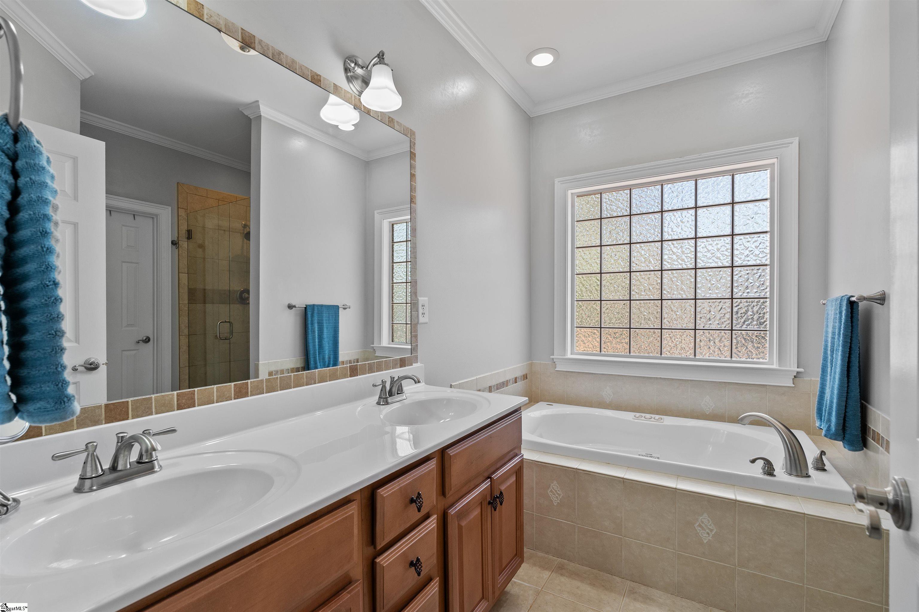 402 Arbor Way Seneca, SC 29672 - Photo 21 of 50