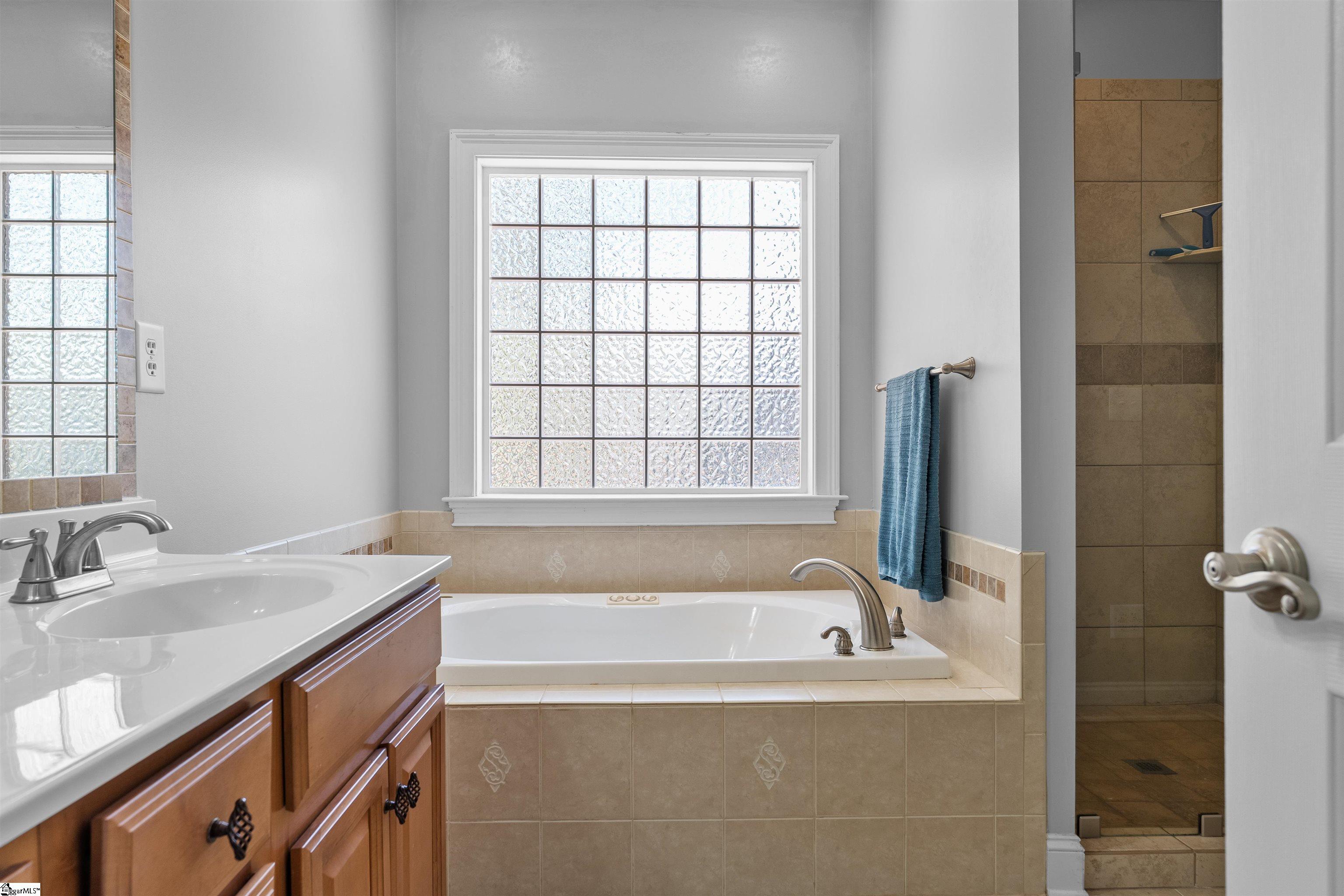 402 Arbor Way Seneca, SC 29672 - Photo 22 of 50