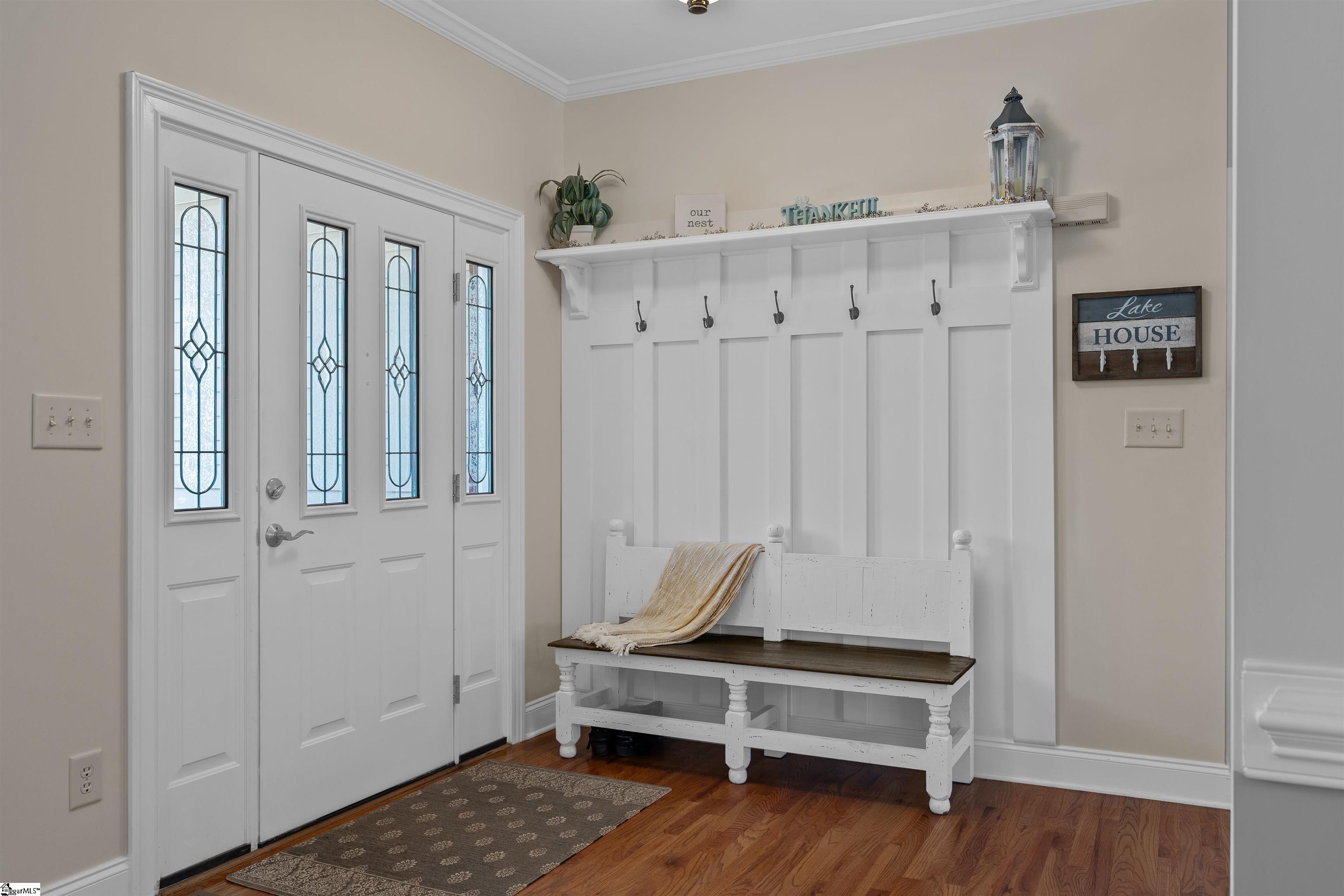 402 Arbor Way Seneca, SC 29672 - Photo 4 of 50