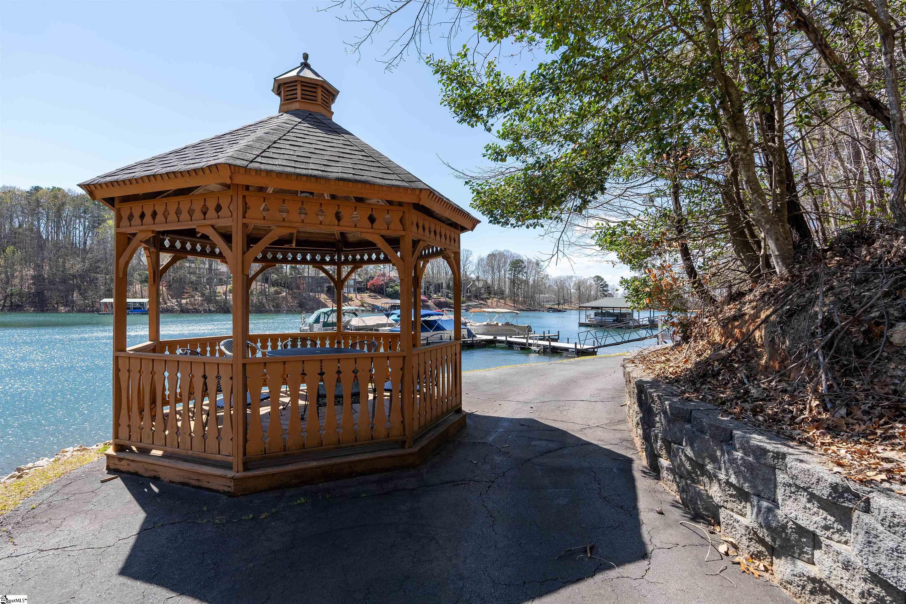 402 Arbor Way Seneca, SC 29672 - Photo 45 of 50