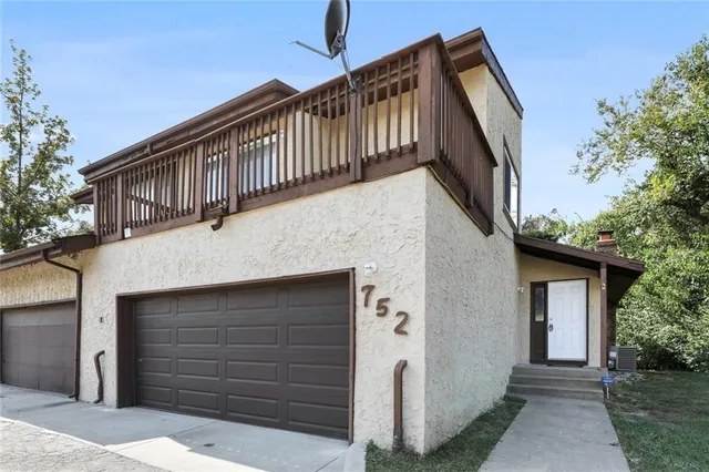 $225,000 | 752 North 75th Terrace, Kansas City, KS 66112