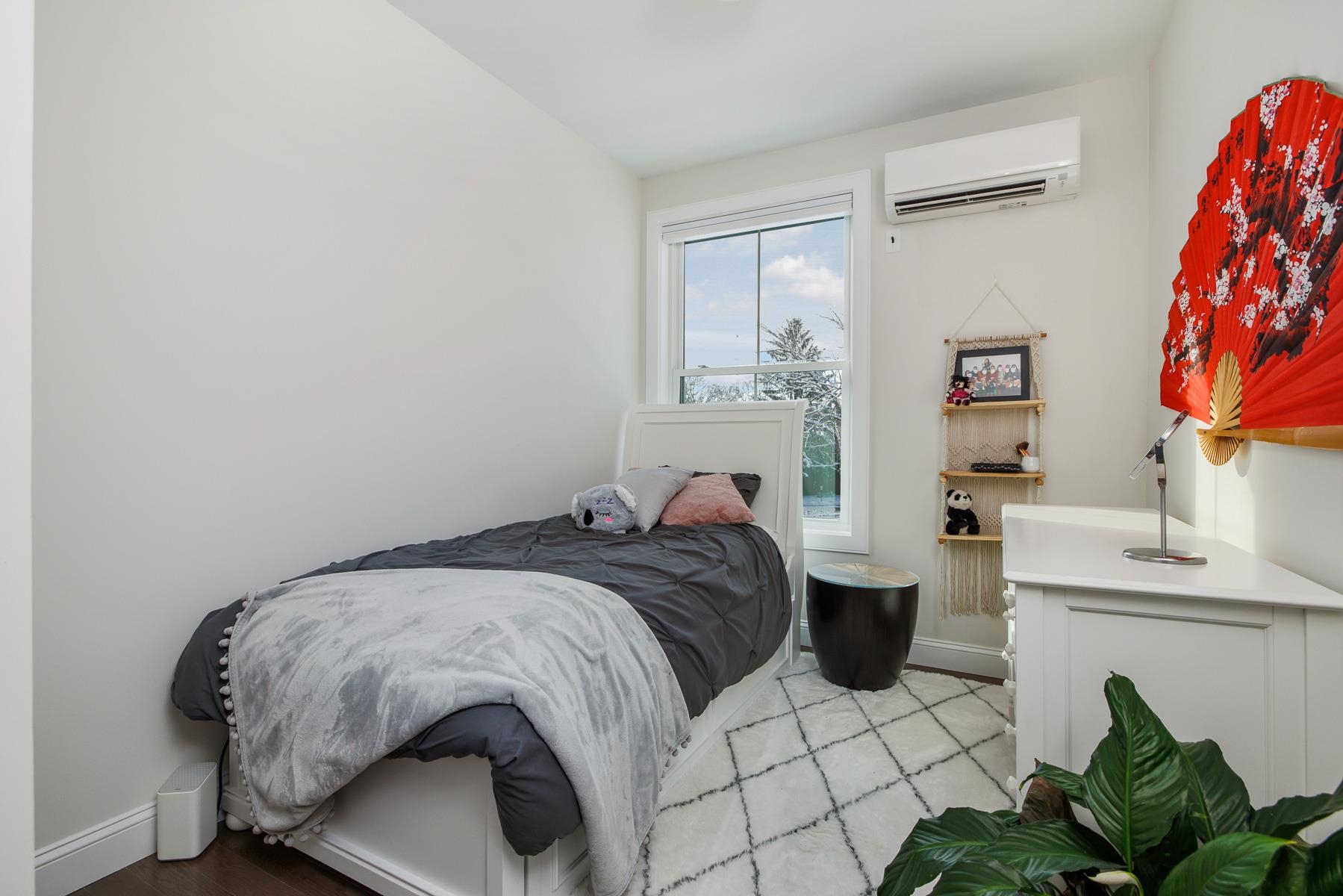 12 R Front Street, Unit 303 Exeter, NH 03833 - Photo 17 of 33