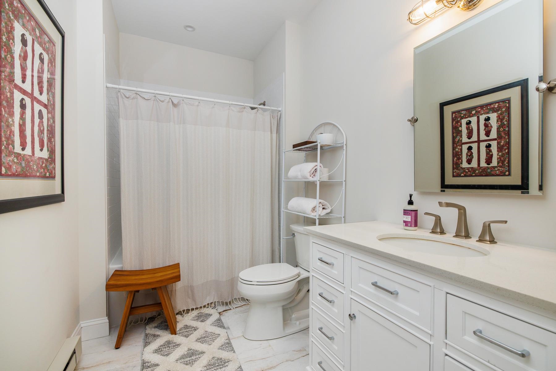 12 R Front Street, Unit 303 Exeter, NH 03833 - Photo 19 of 33