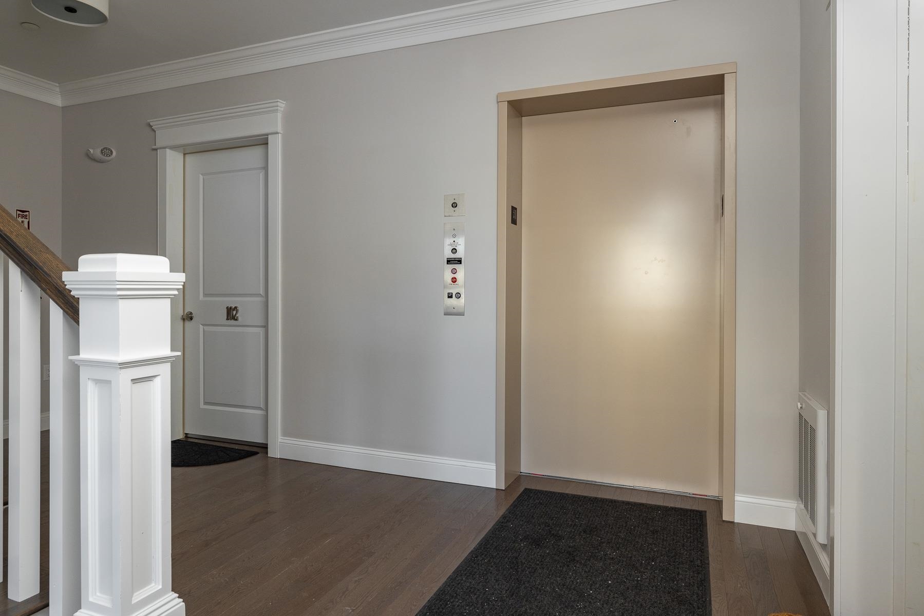 12 R Front Street, Unit 303 Exeter, NH 03833 - Photo 22 of 33