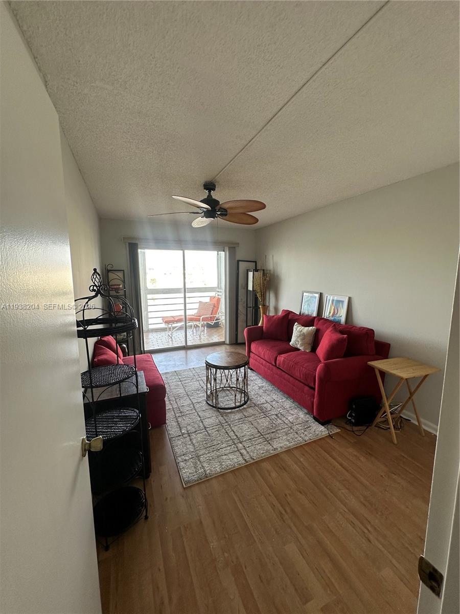 3043 Exeter Boca Raton, FL 33434 - Photo 5 of 9 Photo 5