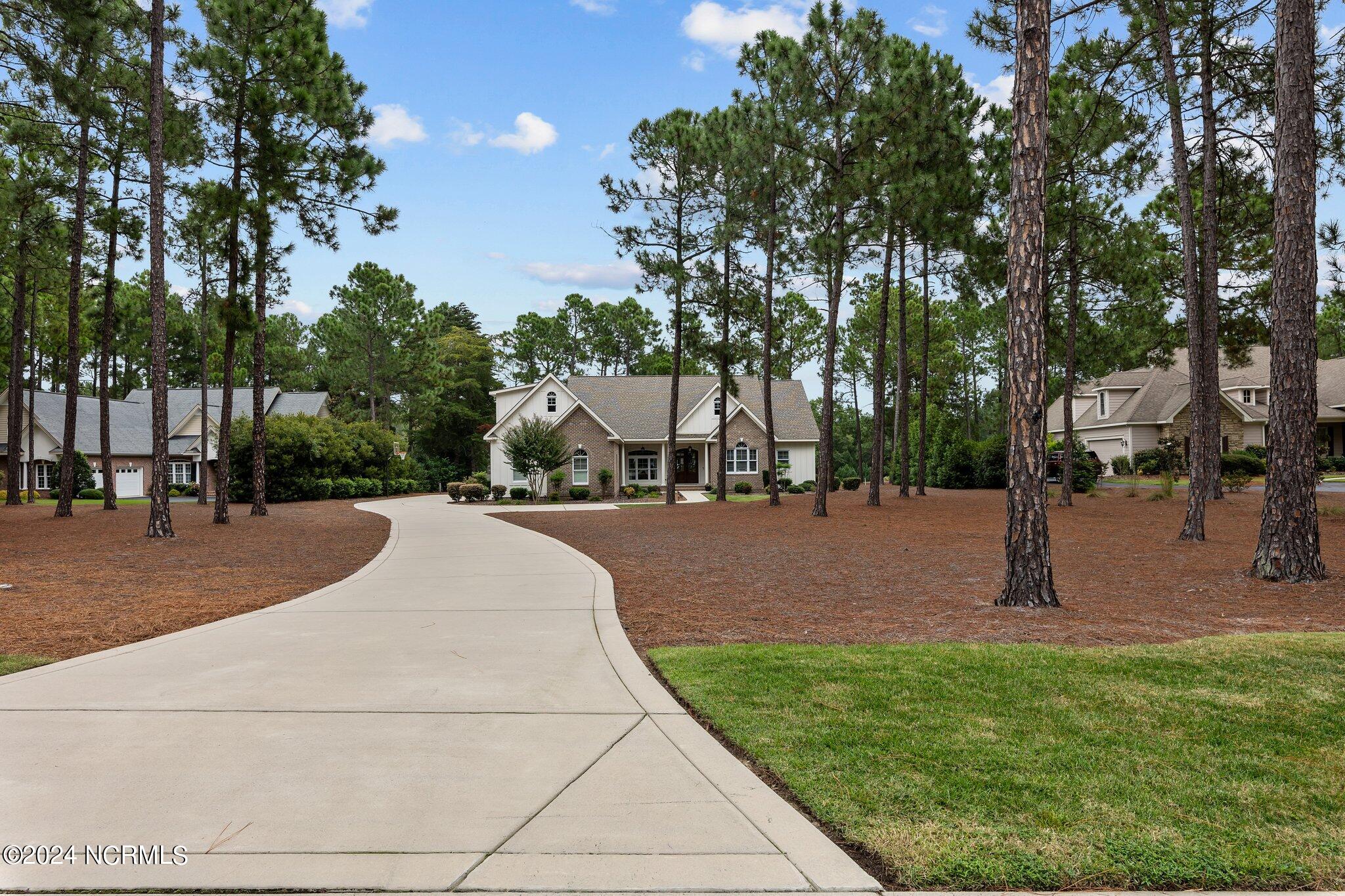 205 Kings Ridge Court Southern Pines, NC 28387 - Photo 4 of 59 54-web-or-mls-707A0914