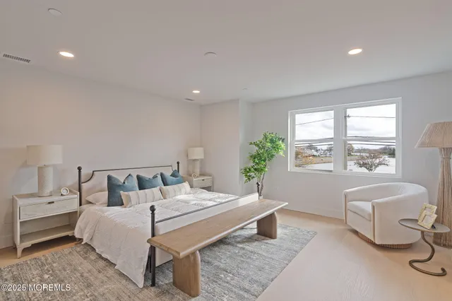 $1,455,675 | 1 Railroad Avenue, Unit B5, Avon-by-the-Sea, NJ 07717