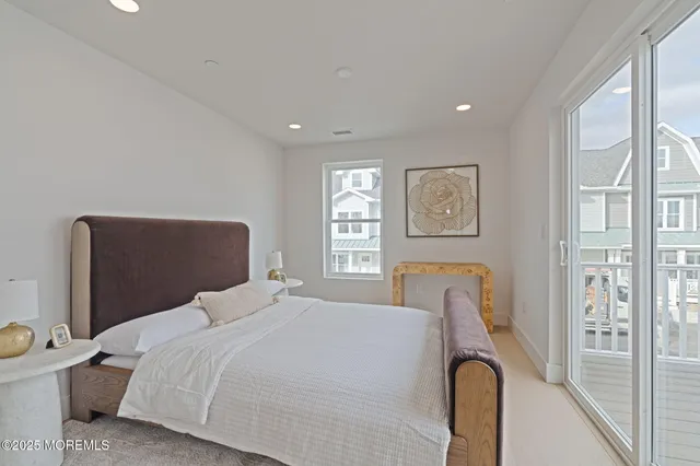 $1,455,675 | 1 Railroad Avenue, Unit B5, Avon-by-the-Sea, NJ 07717