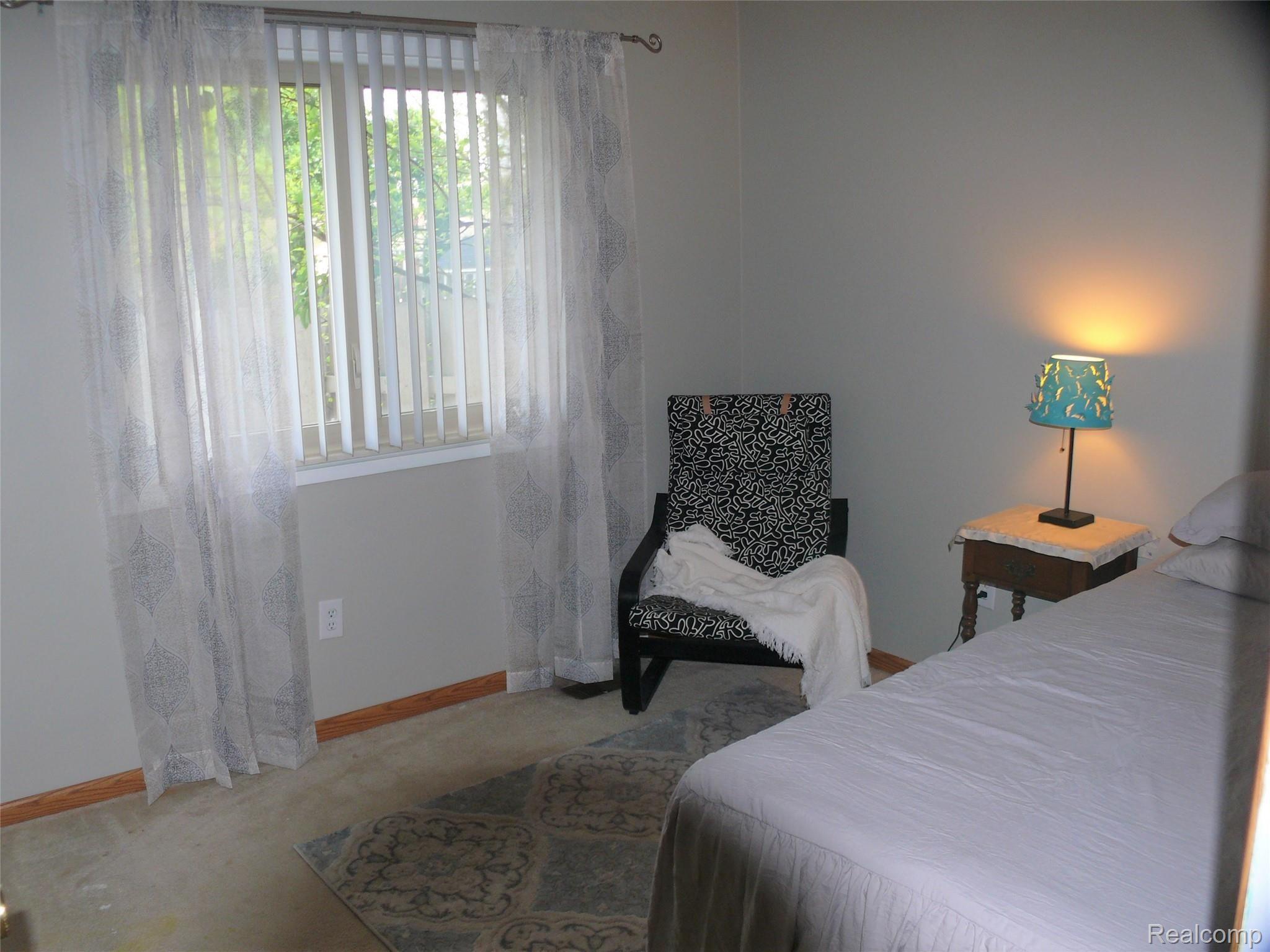 43282 Barchester Road Canton, MI 48187 - Photo 17 of 28 P1120770.JPG