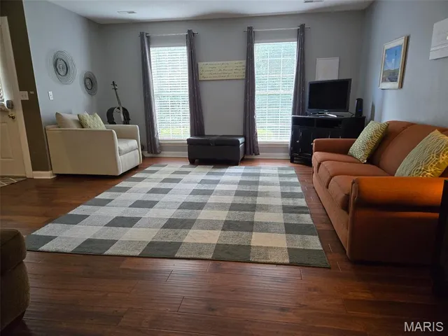 $299,900 | 22 South Pindwood Lane, Cape Girardeau, MO 63703