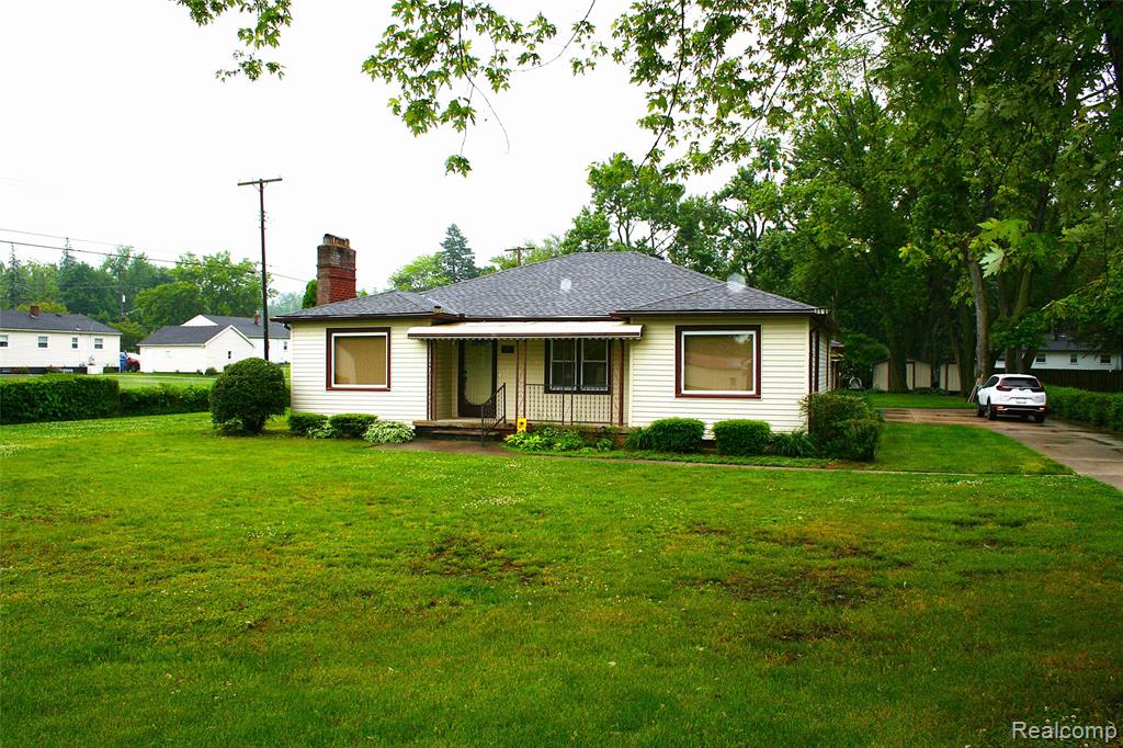 59 Lasalle Road Monroe, MI 48162 - Photo 2 of 29 Gallery Image 2