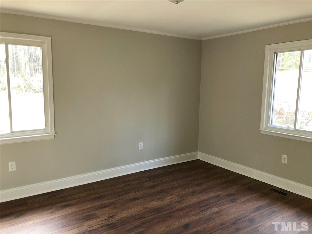 2618 Ross Road Durham, NC 27703 - Photo 7 of 12