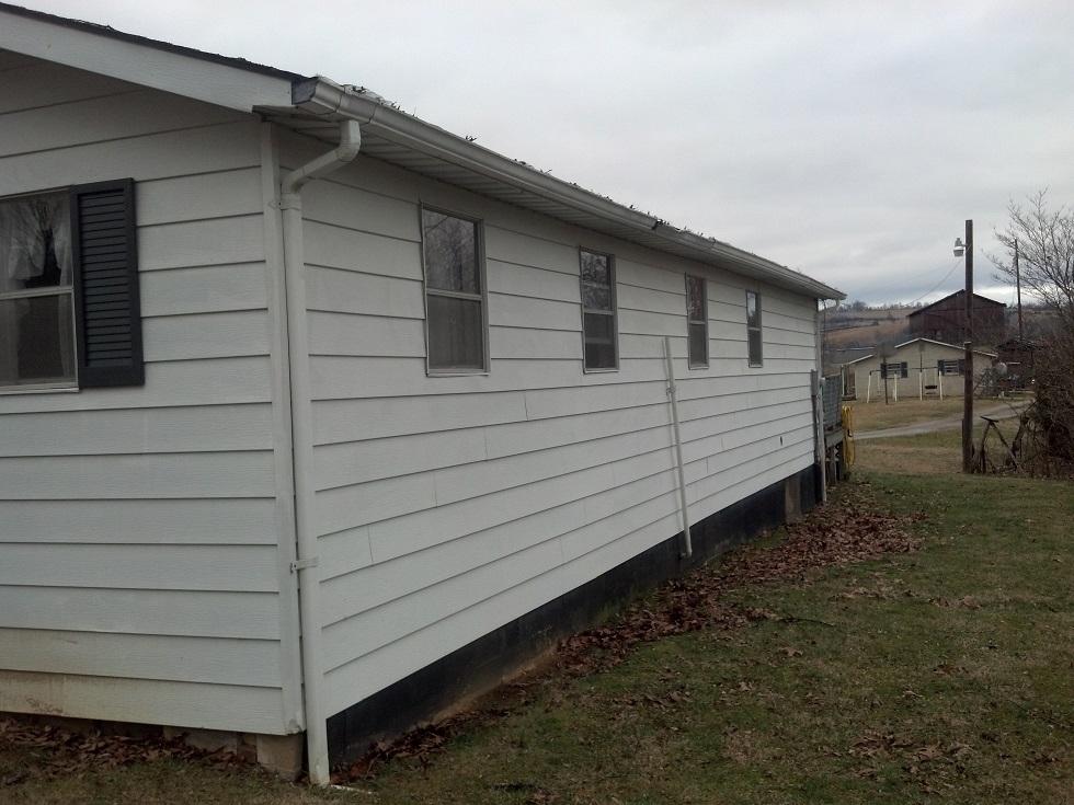 3562 Cave Springs Road Tazewell, TN 37879 - Photo 6 of 24 4751f