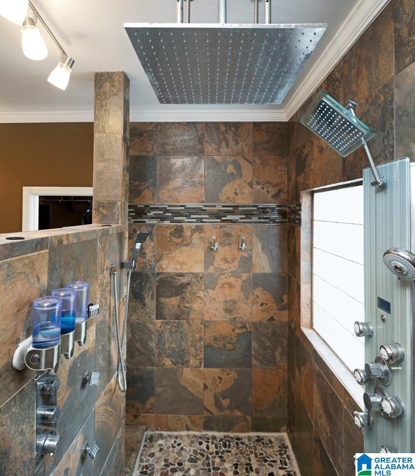 1020 Merion Drive Calera, AL 35040 - Photo 3 of 50