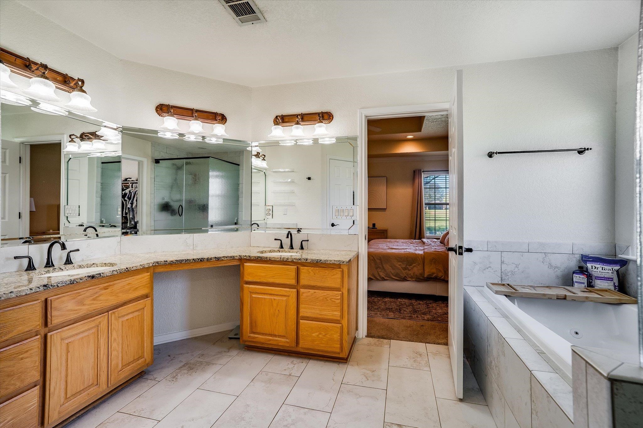 104 Firestone Place Meadowlakes, TX 78654 - Photo 11 of 20