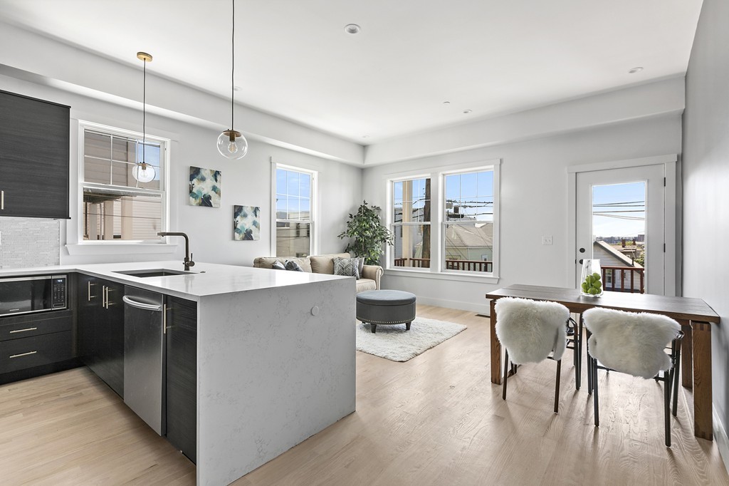 241 Lexington Street, Unit 1 Boston, MA 02128 - Photo 4 of 8
