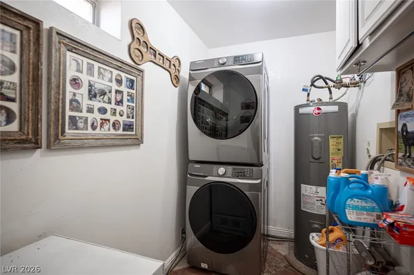 $2,250,000 | 1106 East Athens Avenue, Henderson, NV 89015