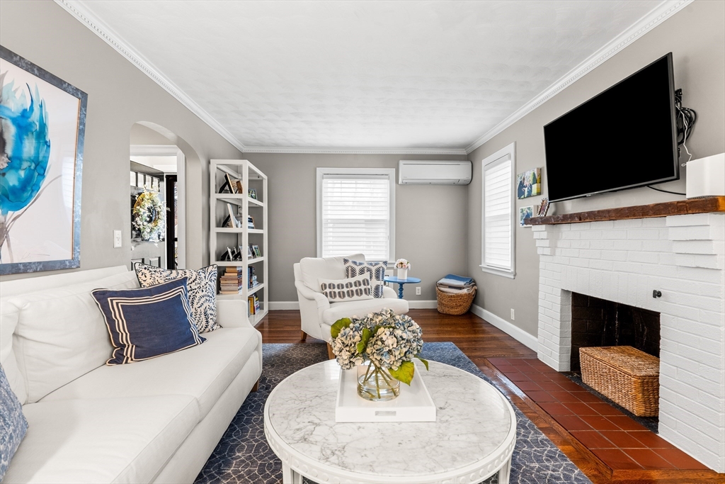 104 Gulliver Street Milton, MA 02186 - Photo 12 of 36