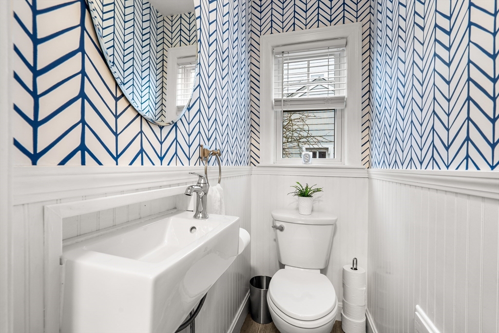 104 Gulliver Street Milton, MA 02186 - Photo 15 of 36