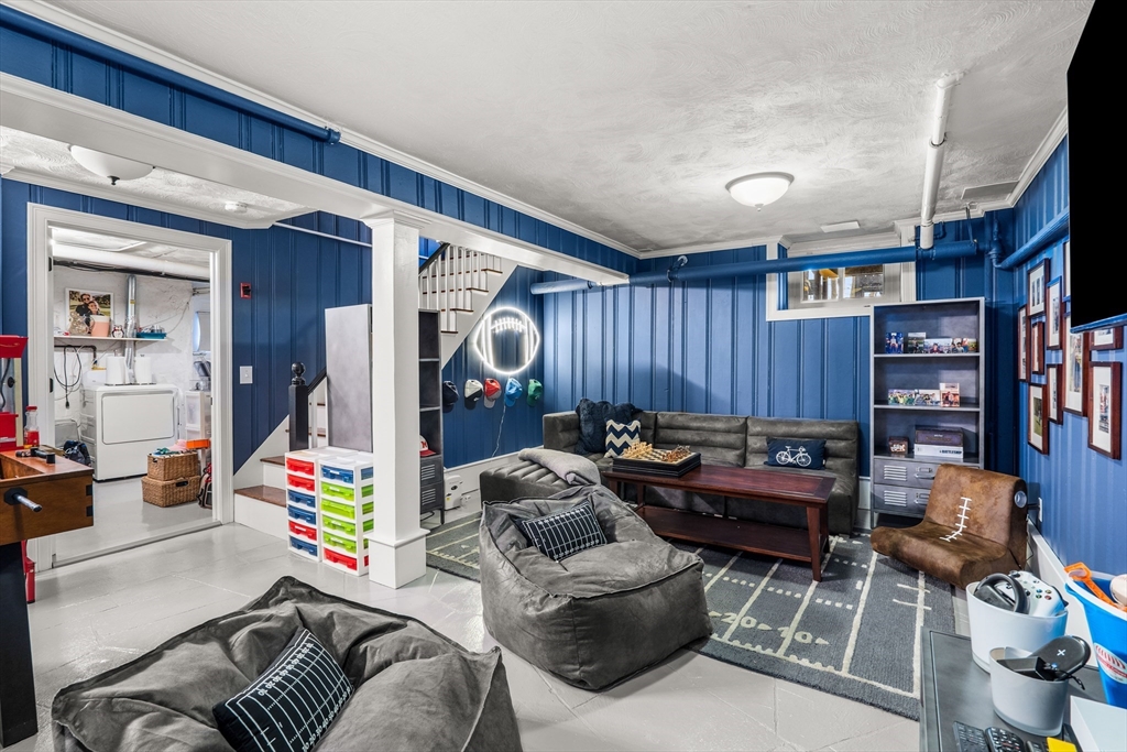 104 Gulliver Street Milton, MA 02186 - Photo 23 of 36