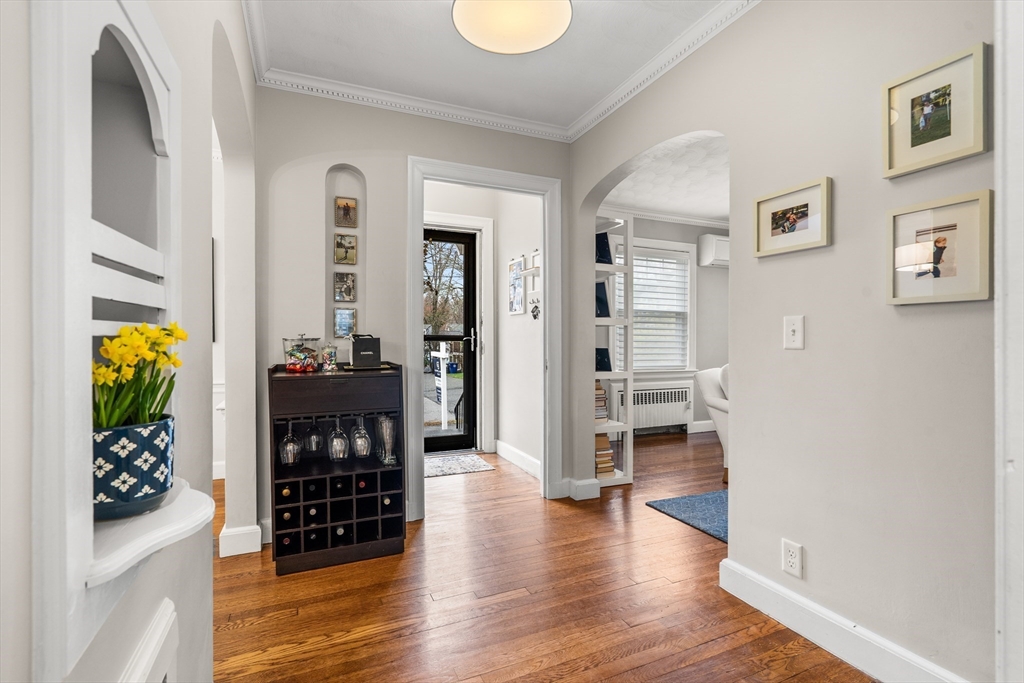 104 Gulliver Street Milton, MA 02186 - Photo 4 of 36