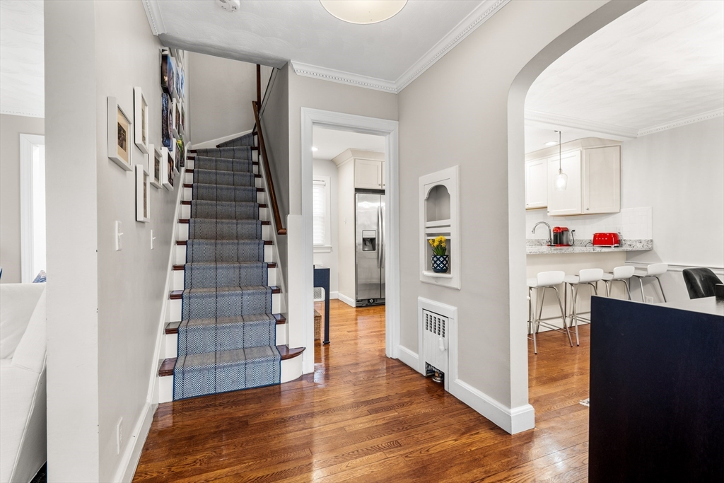 104 Gulliver Street Milton, MA 02186 - Photo 5 of 36