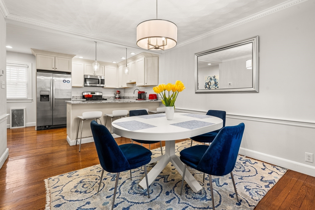 104 Gulliver Street Milton, MA 02186 - Photo 6 of 36