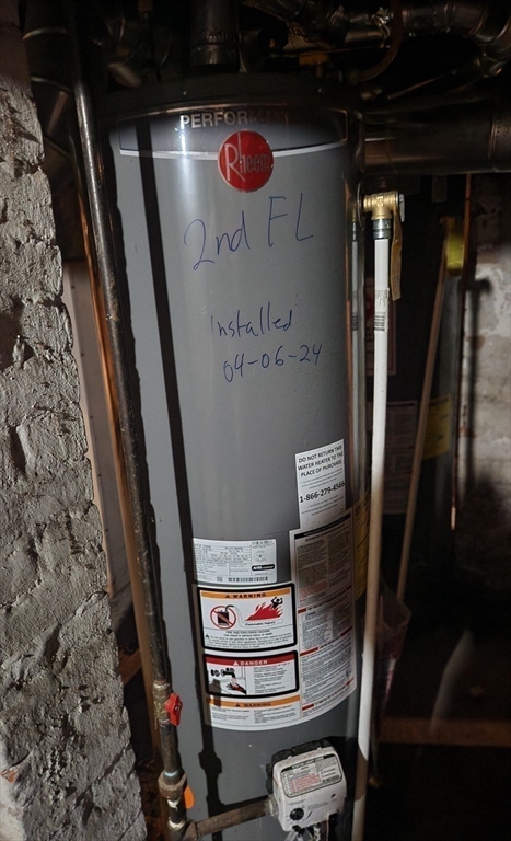 88-90 Beaumont Street Springfield, MA 01108 - Photo 29 of 34