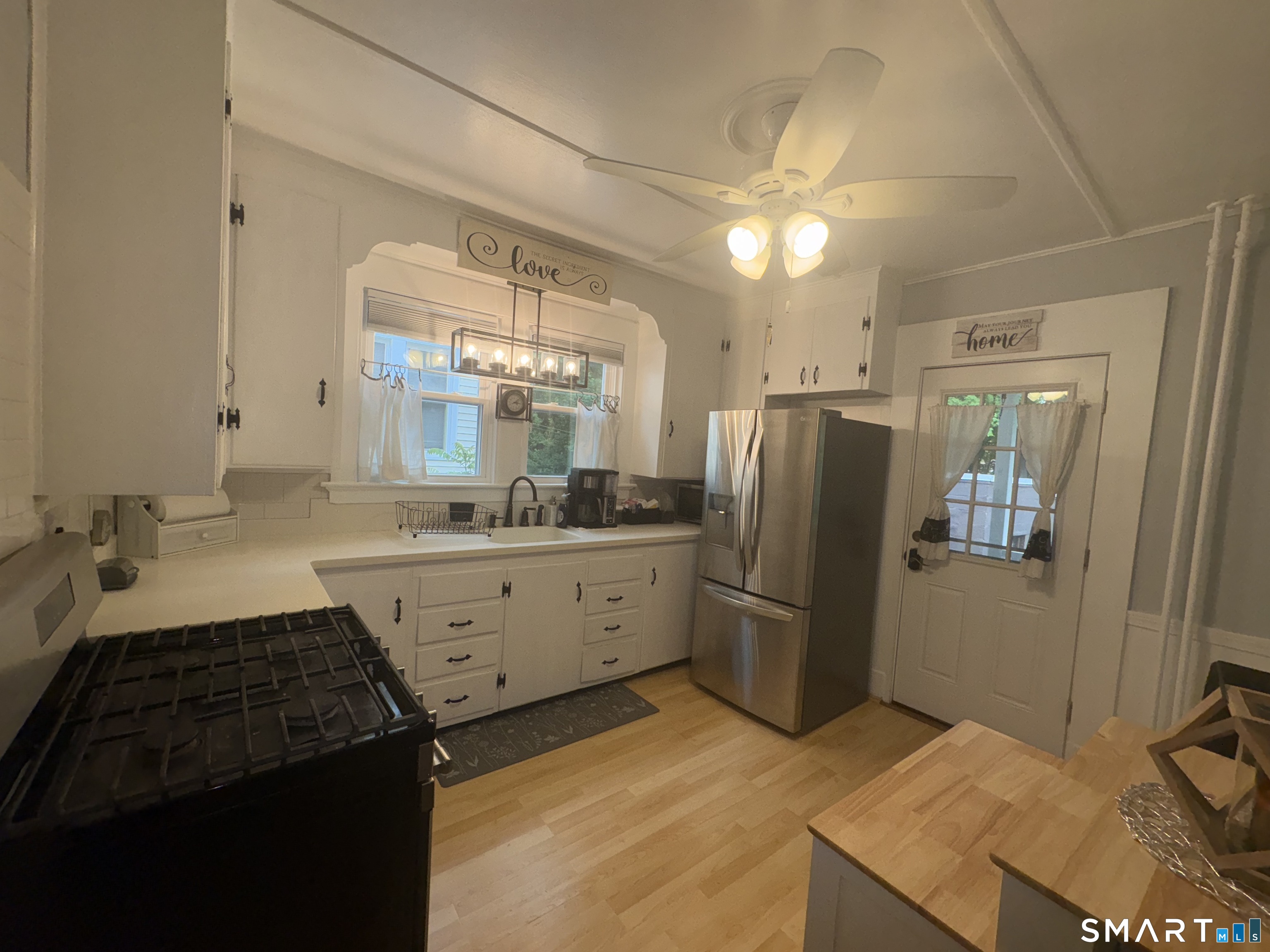 102 Circuit Avenue Waterbury, CT 06708 - Photo 10 of 16