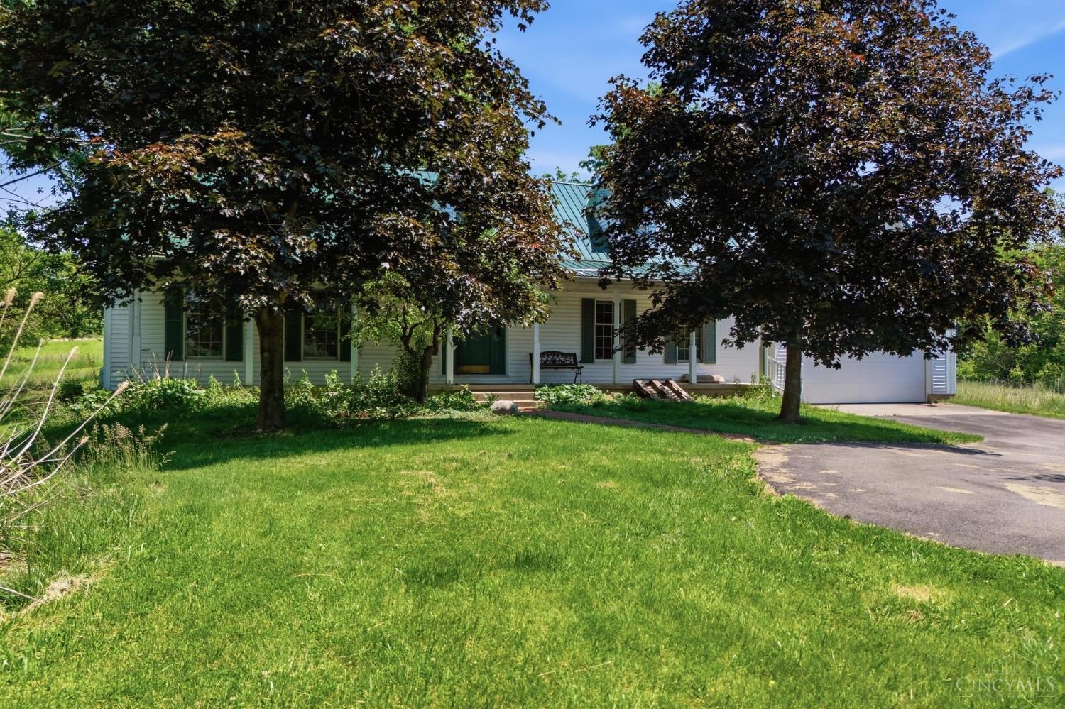 471 Ogden Road Wilmington, OH 45177 - Photo 3 of 38