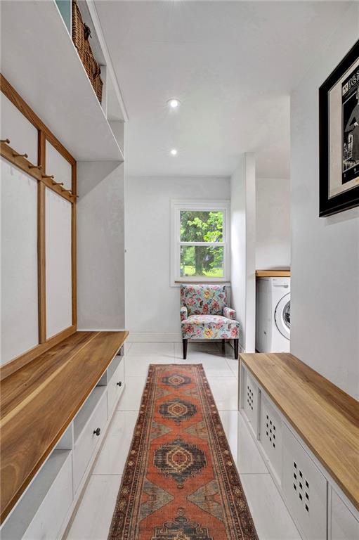 113 Duncan Circle Beaver, PA 15009 - Photo 18 of 44 a spacious bathroom with a granite countertop sink and a large mirror