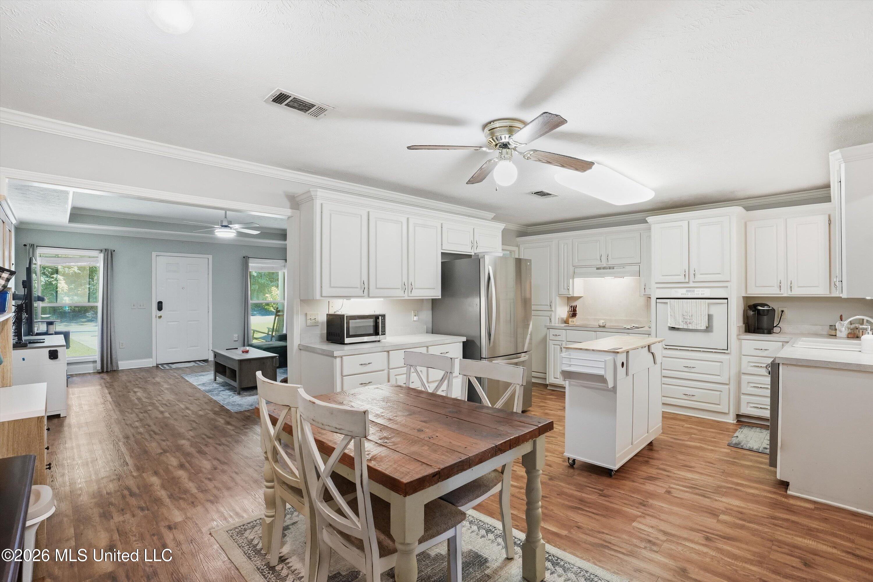 607 Briars Bend Brandon, MS 39042 - Photo 7 of 32 10-607_Briars_Bend_009
