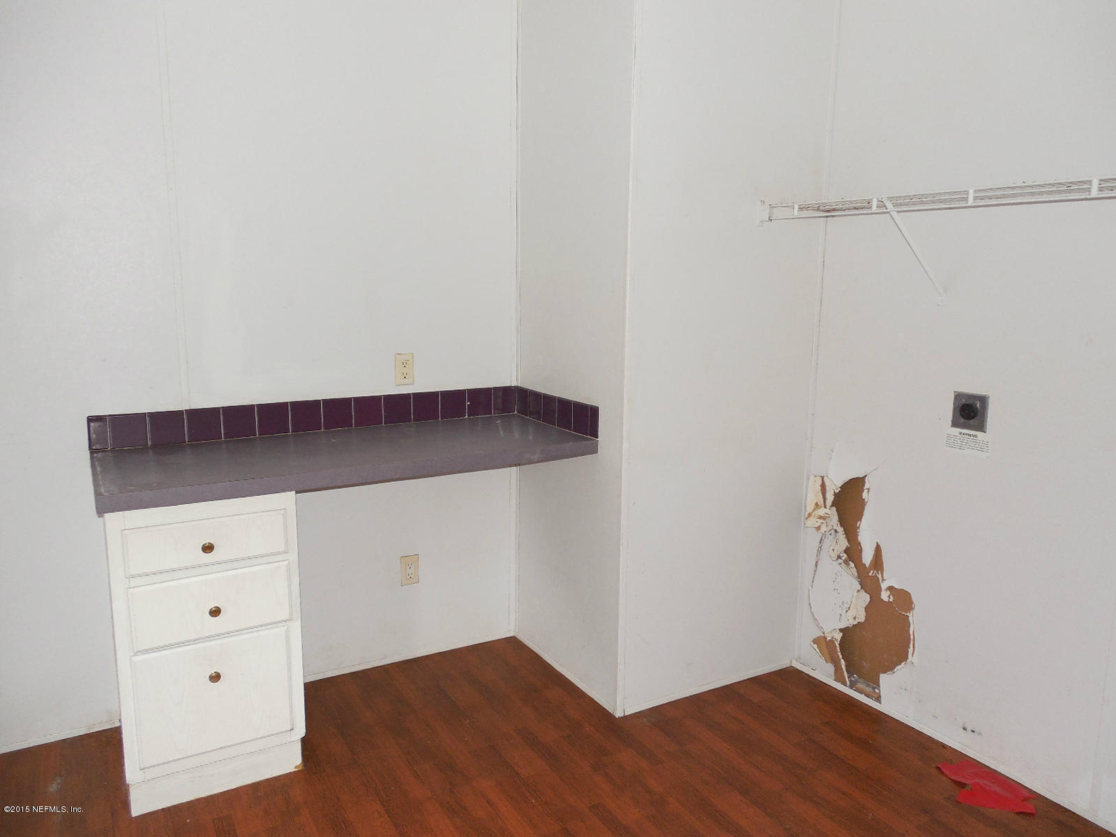 103 Mullet Road Palatka, FL 32177 - Photo 18 of 21 19 LAUNDRY ROOM