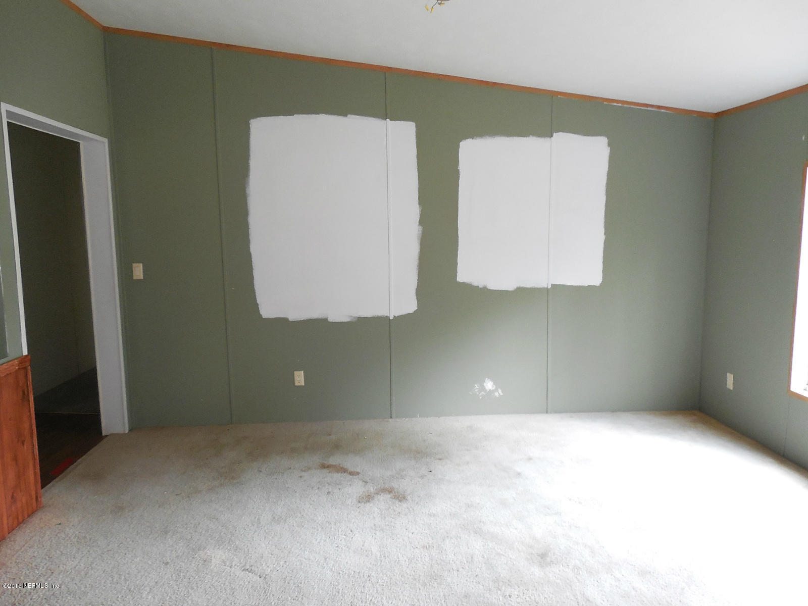 103 Mullet Road Palatka, FL 32177 - Photo 6 of 21 6 DINING ROOM 1