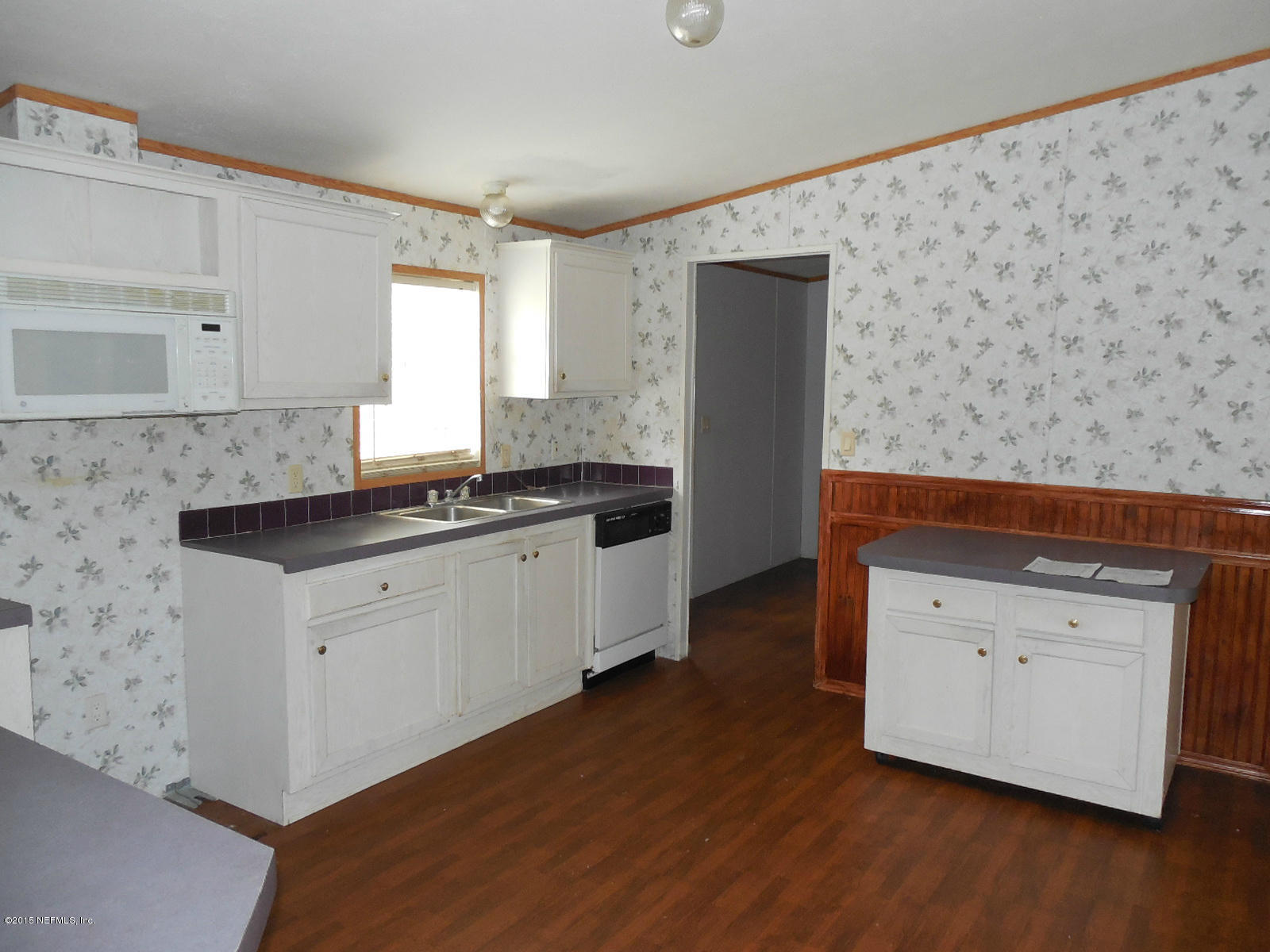 103 Mullet Road Palatka, FL 32177 - Photo 8 of 21 8 KITCHEN 1
