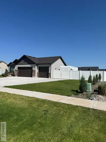 $699,900 | 5153 East Demott Street, Iona, ID 83427