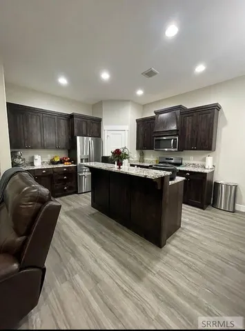 $699,900 | 5153 East Demott Street, Iona, ID 83427