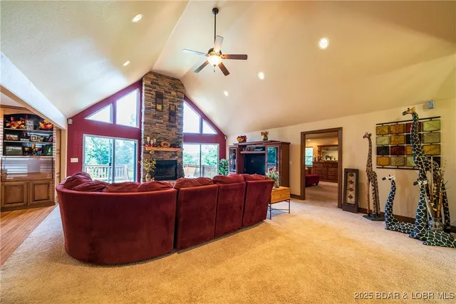 $625,000 | 29432 Bobcat Drive, Warsaw, MO 65355