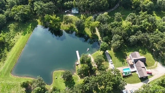 $625,000 | 29432 Bobcat Drive, Warsaw, MO 65355