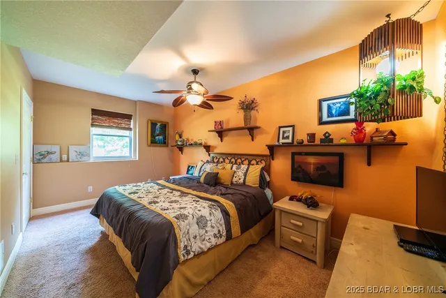 $625,000 | 29432 Bobcat Drive, Warsaw, MO 65355