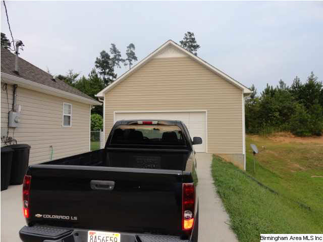 21 Miranda Road Warrior, AL 35180 - Photo 16 of 19
