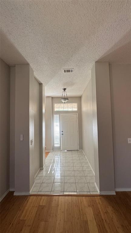 7833 Lancelot Road Frisco, TX 75035 - Photo 2 of 23