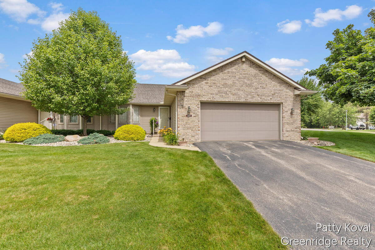 447 Falcon Drive Wayland, MI 49348 - Photo 1 of 30 447-Falcon Dr Wayland