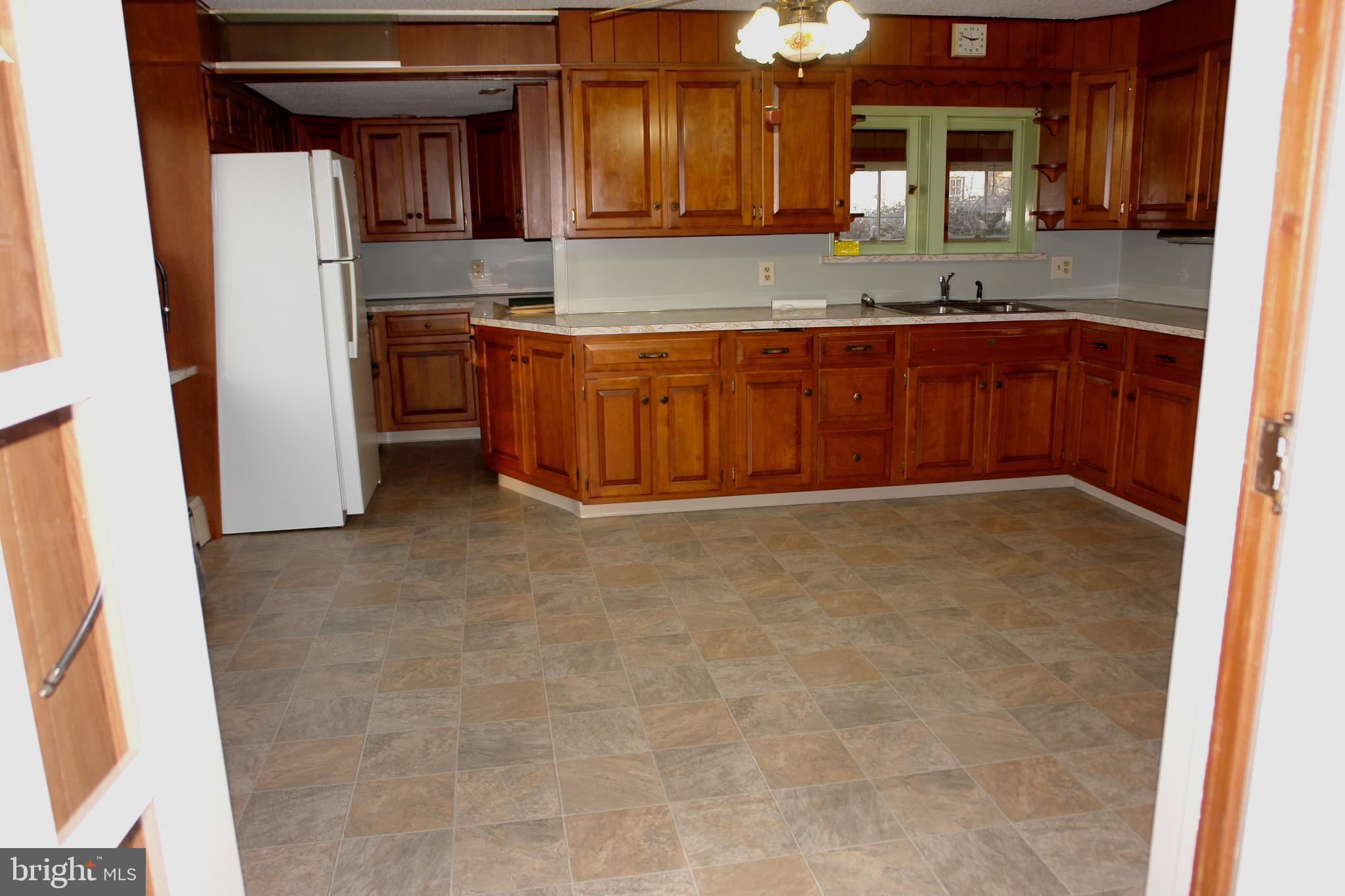 151 Hoffmansville Road Barto, PA 19504 - Photo 6 of 29 Gallery Image 6