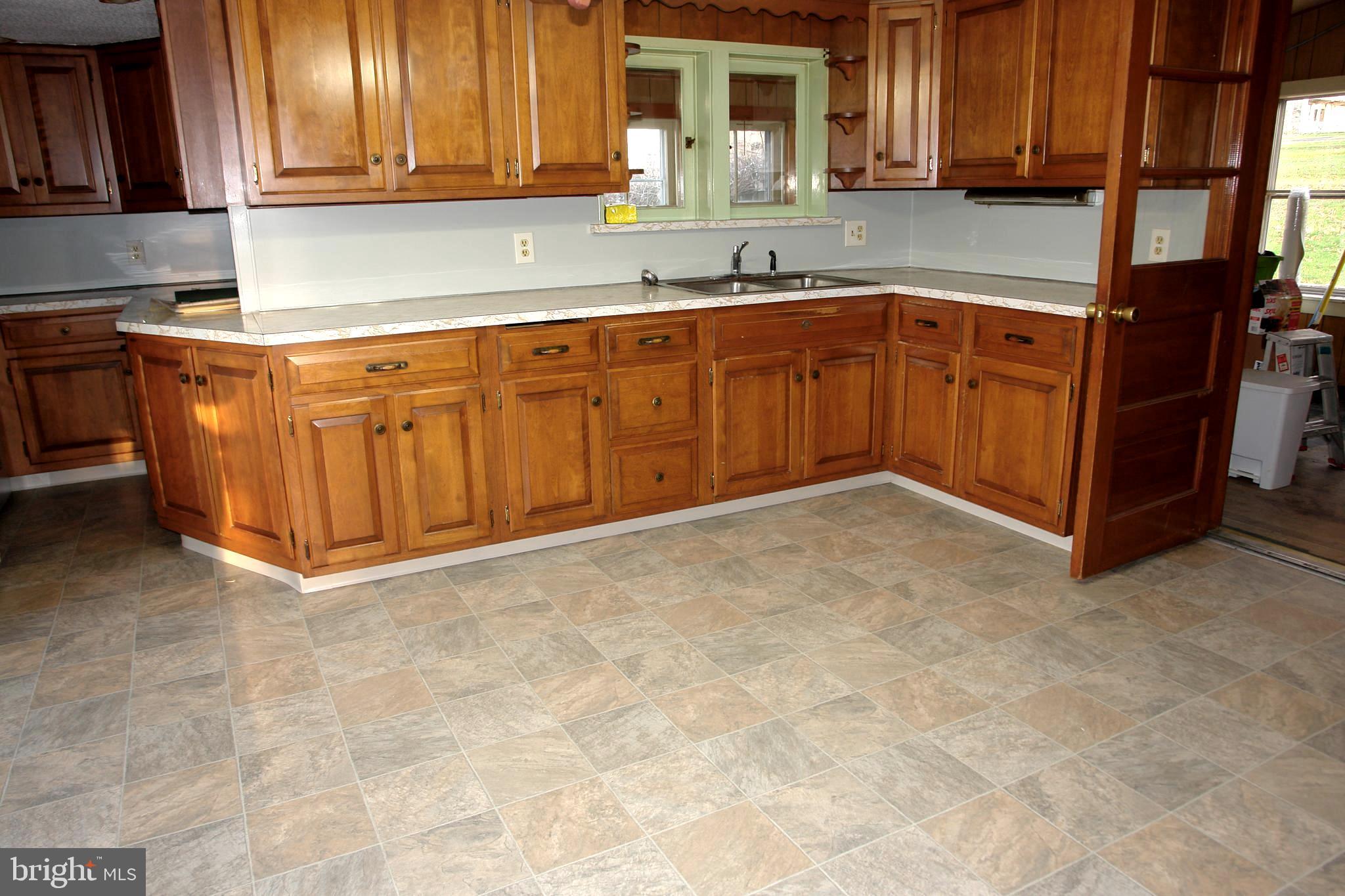 151 Hoffmansville Road Barto, PA 19504 - Photo 8 of 29 Gallery Image 8