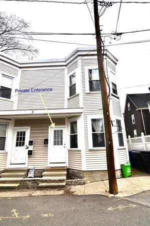 $3,400 | 5 Sea View Terrace, Unit 3, Boston, MA 02125